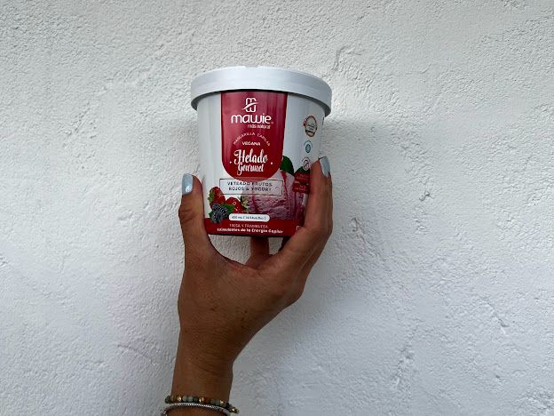 HELADO GOURMET VETEADO FRUTOS ROJOS Y YOGURT